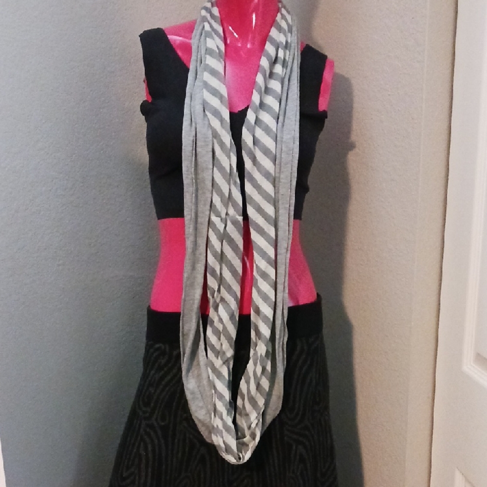 Miley Cyrus & Max Azria Gray and White Striped Scarf